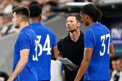 Chelsea đang ‘thay da đổi thịt’ với Xabi Alonso